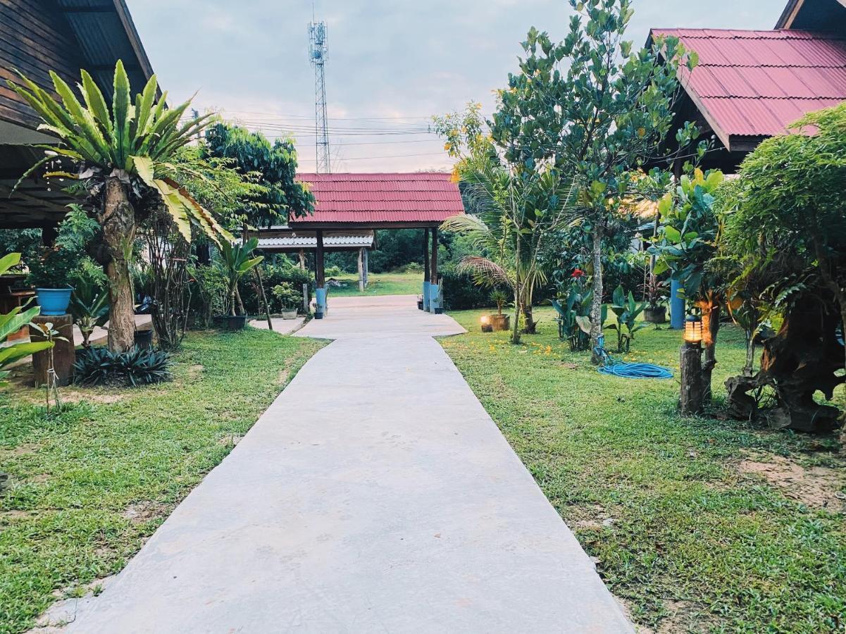 Nadia Resort Kohjum Koh Jum Exterior photo