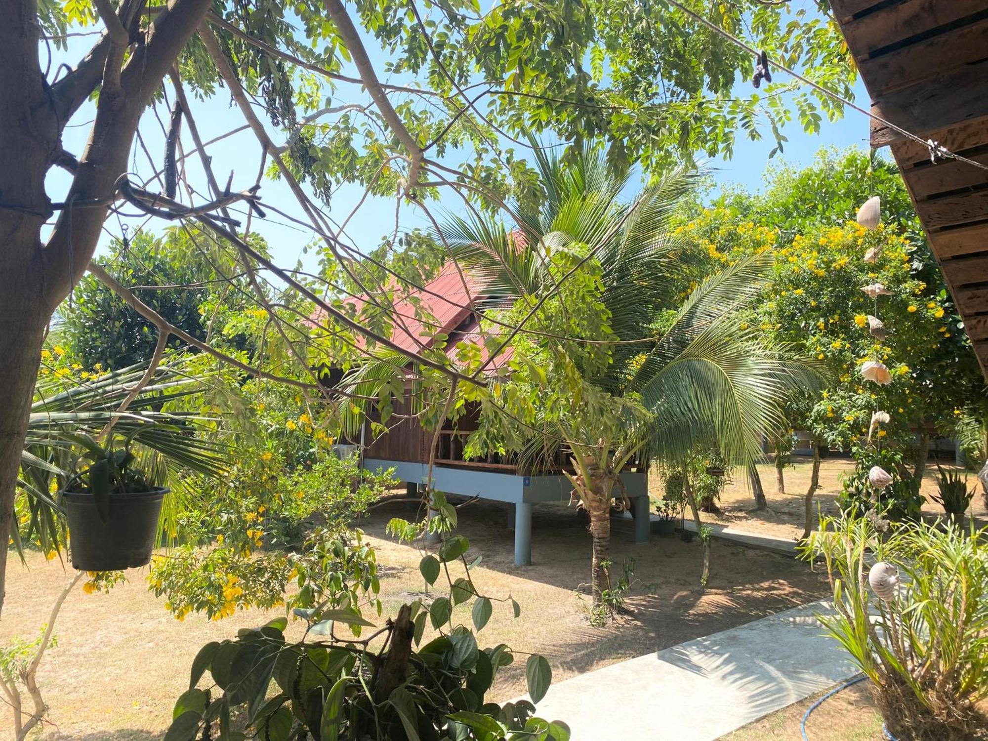 Nadia Resort Kohjum Koh Jum Exterior photo